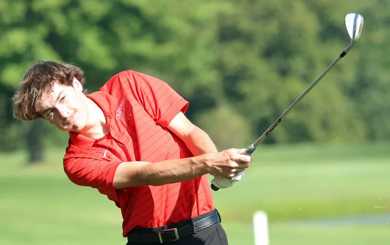 Clippers sweep EOAC golf